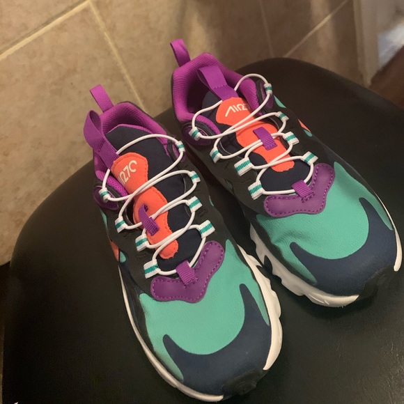 Kid shoes - Picture 2 of 3